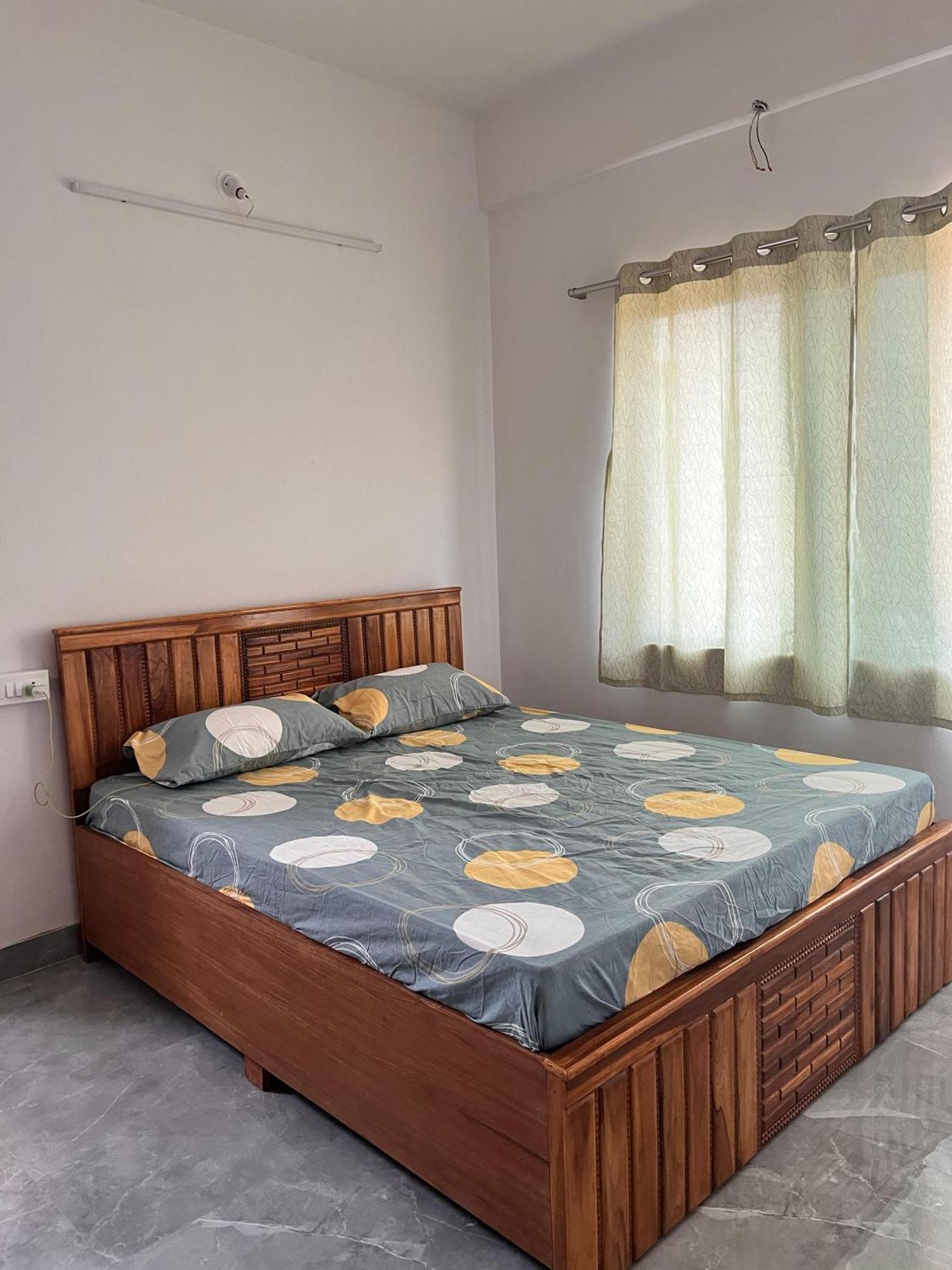 Aashirwad Residency Hotel Алибаг Екстериор снимка
